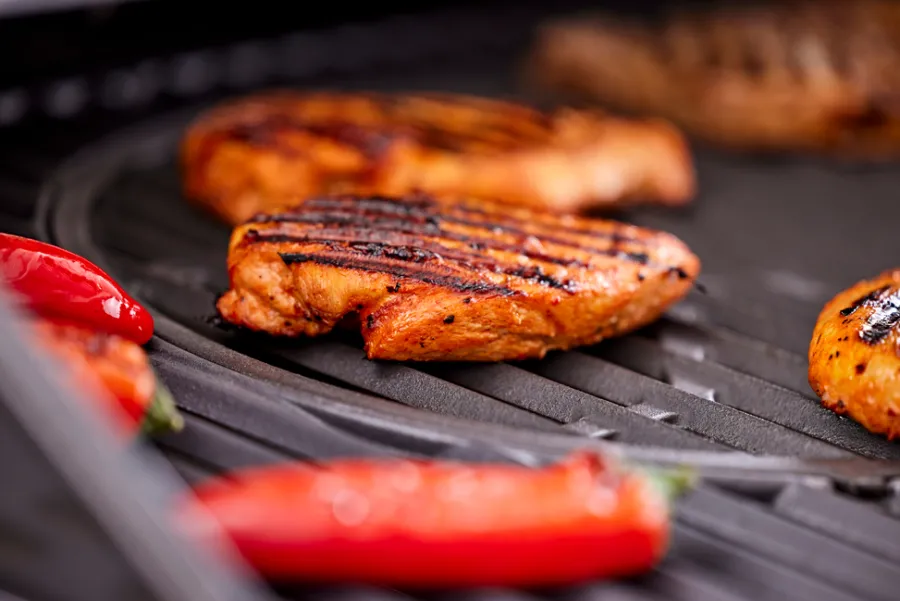 Gassgrill^Grillexpert Gassgrill med 4 brennere og bakbrenner – Svart