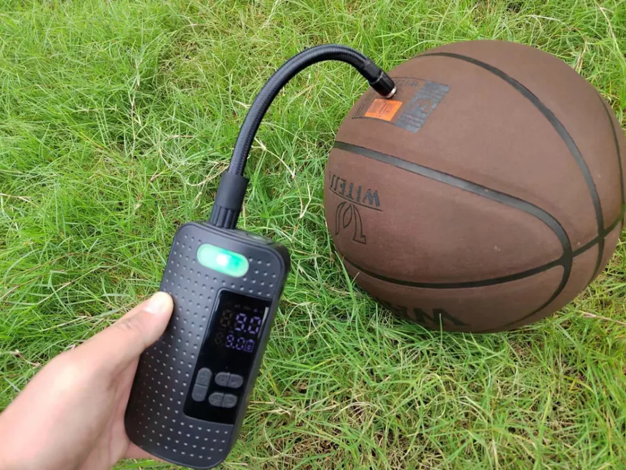 Kompressor|Biltilbehør^Autozone Kompressor akku 2000 mAh -