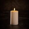 Dekorativ Belysning - Innendørs^DAY Kubbelys med 3D LED-flamme H12,5 cm