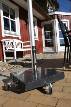 Sesongavslutning|Parasoller Og Markiser^Garden Rullevogn til parasollfot og krukker - ®