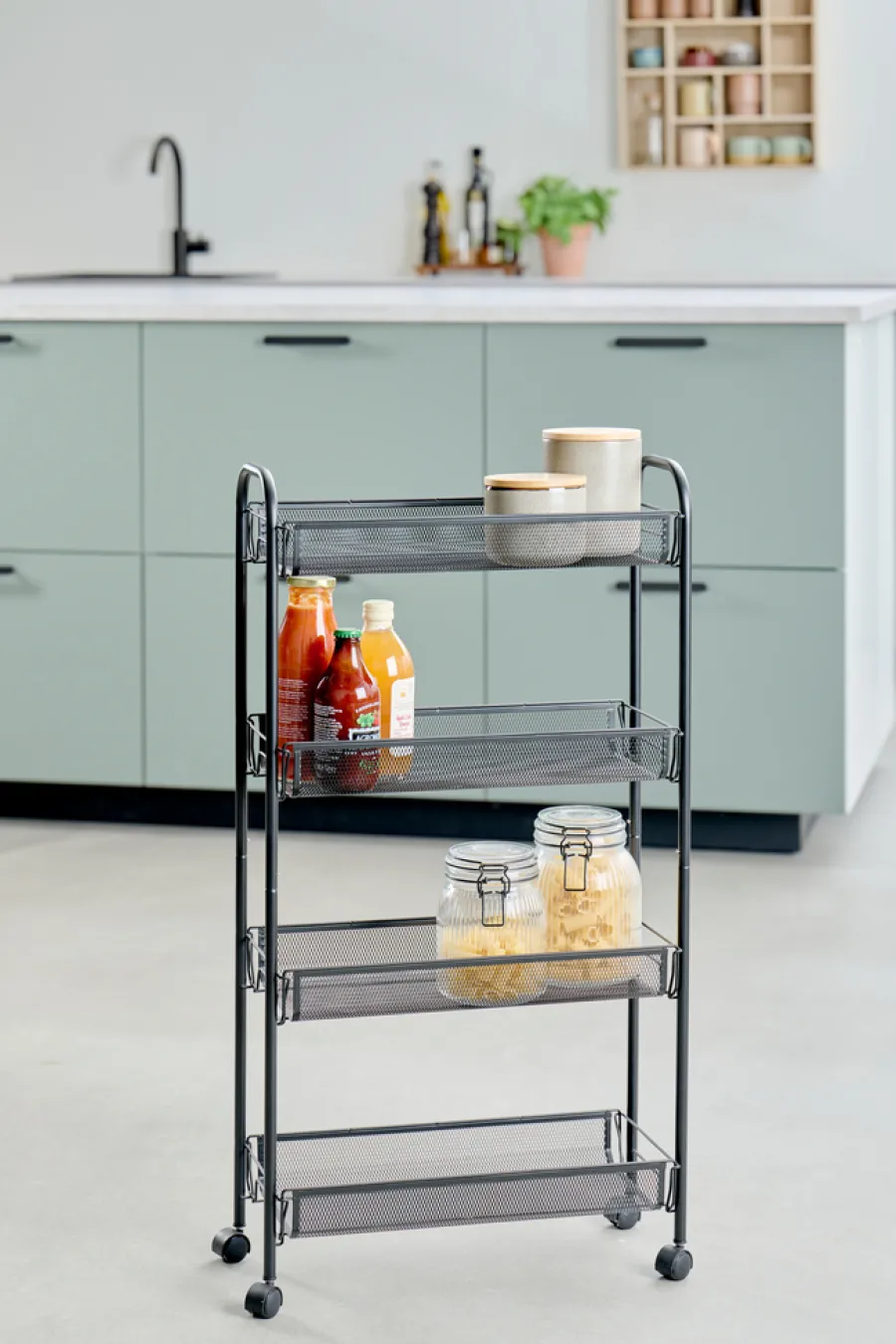 Boliginnredning^DAY Trillebord m/4 kurver – Svart